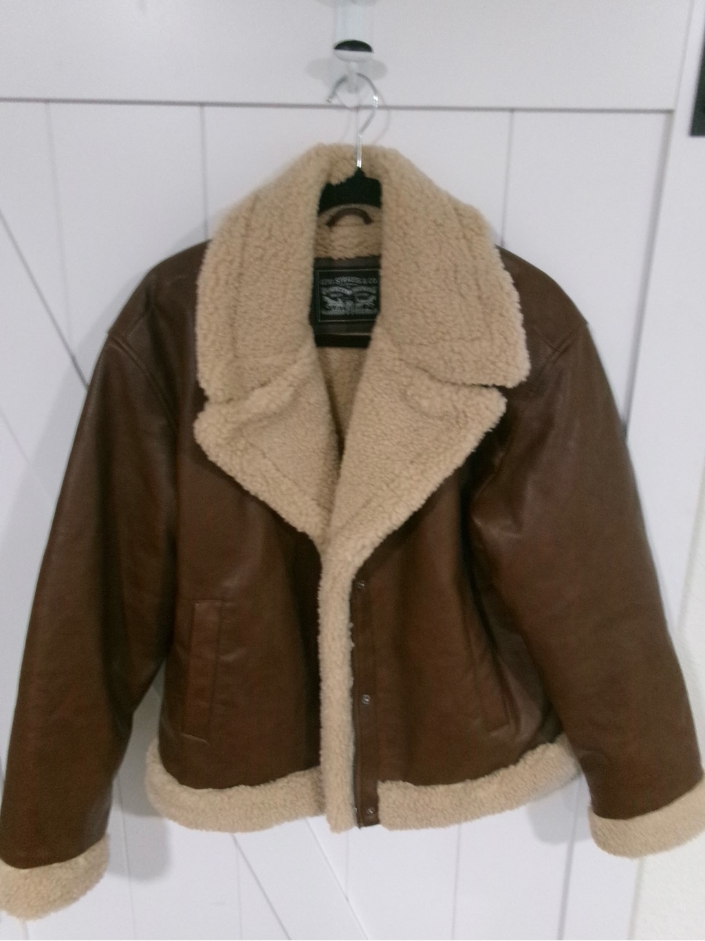 Levi's Brown Leather Bomber Jacket With Cream Sherpa Lining